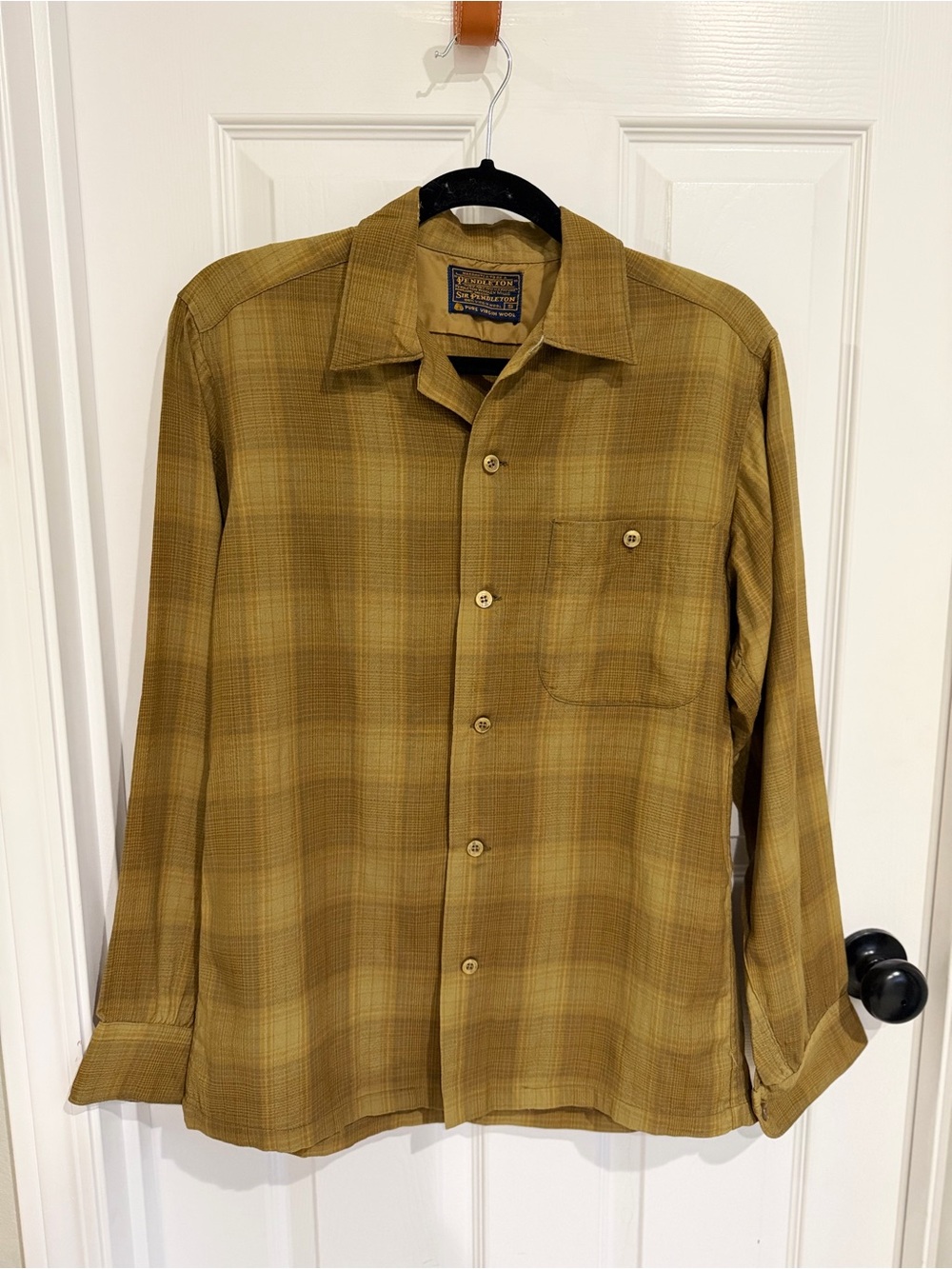 Vintage PENDLETON Board Shirt - Loop Collar 100% virgin wool Sir Pendleton Sz S